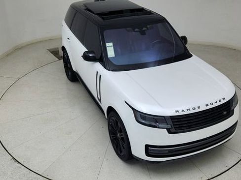 Used 2023 Land Rover Range Rover SE image 78