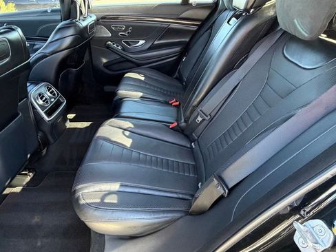 Certified 2019 Mercedes-Benz S 560 Sedan image 32