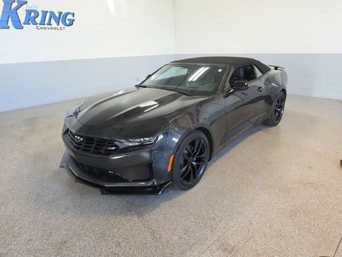 Used 2024 Chevrolet Camaro LT RWD image 3