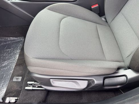 New 2026 Kia K4 LX image 11