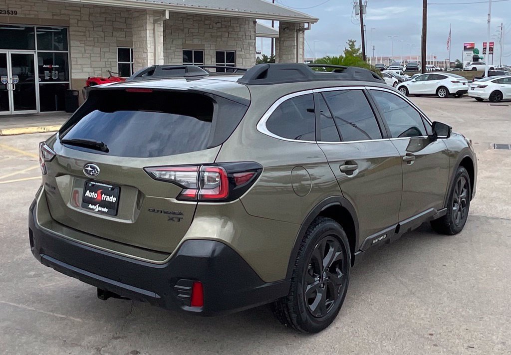 Used 2020 Subaru Outback Onyx Edition XT AWD/4WD image 4