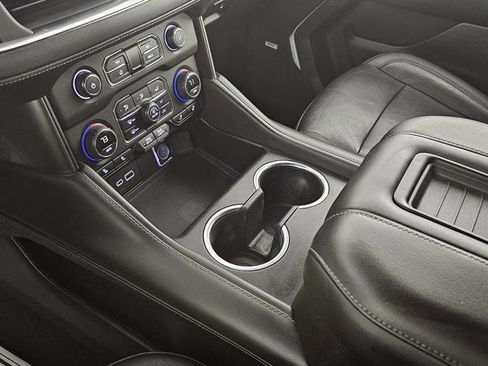 Used 2021 Chevrolet Tahoe Z71 image 39