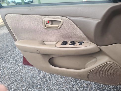 Used 2001 Toyota Camry LE image 22