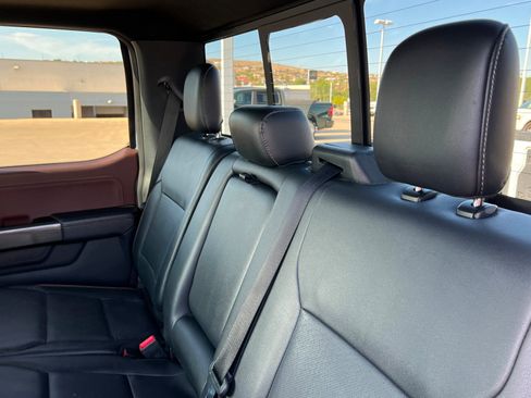 Used 2022 Ford F150 Lariat w/ Equipment Group 502A High AWD/4WD image 22