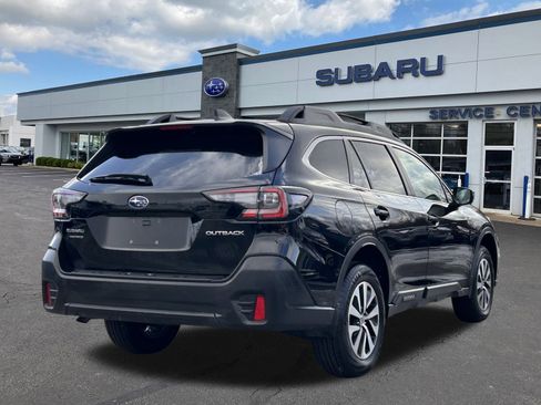 Certified 2022 Subaru Outback Premium image 7
