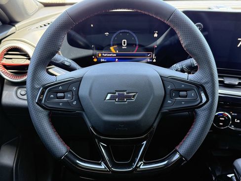 New 2026 Chevrolet Trax RS w/ Sunroof Package image 12