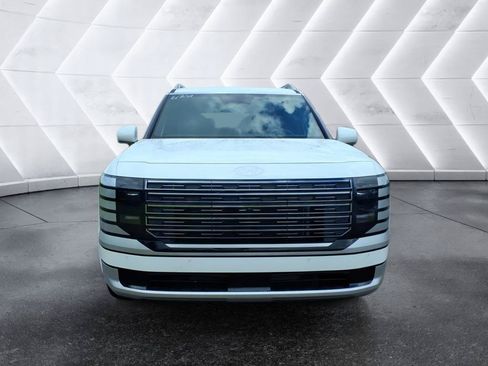 Used 2026 Hyundai Palisade Calligraphy FWD image 8