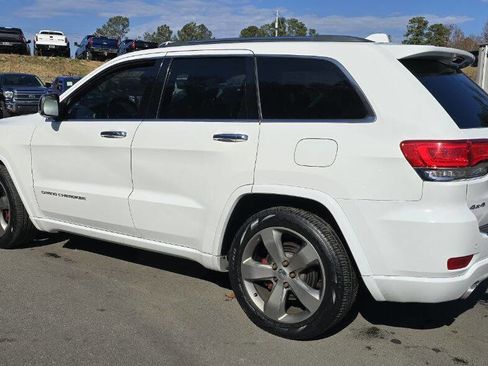 Used 2014 Jeep Grand Cherokee Overland image 9
