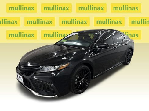 Used 2024 Toyota Camry XSE image 13