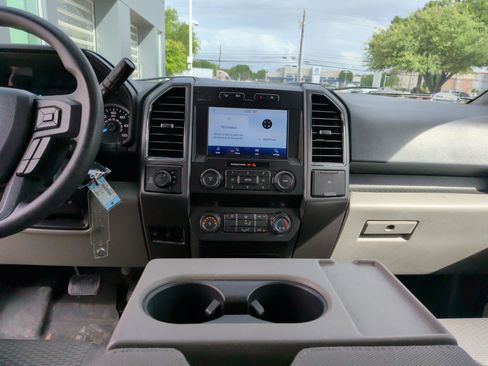 Used 2020 Ford F150 XLT w/ FX4 Off-Road Package image 25