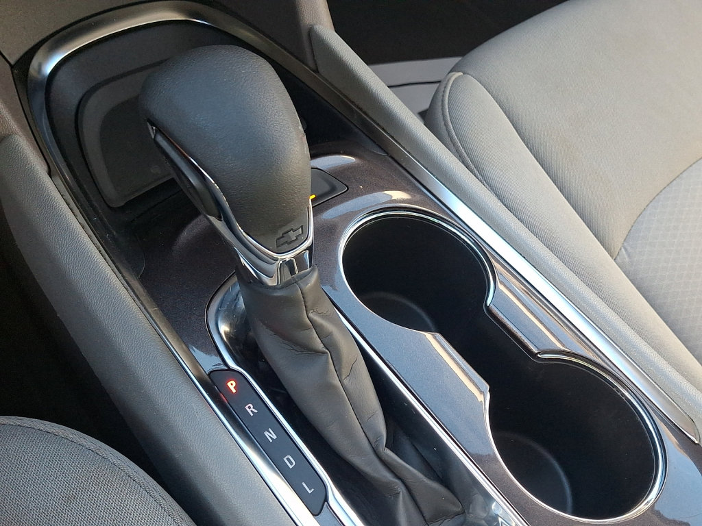 Used 2025 Chevrolet Malibu LT FWD image 34