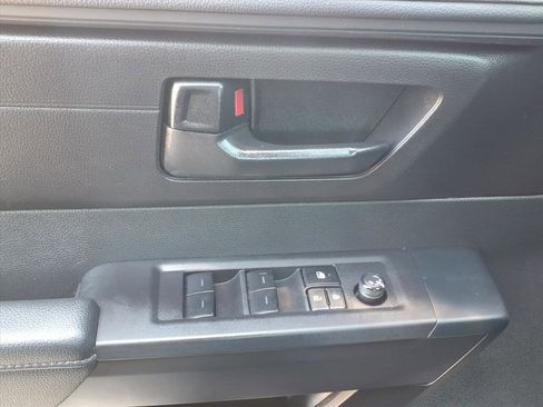 Used 2025 Toyota Tundra SR image 29