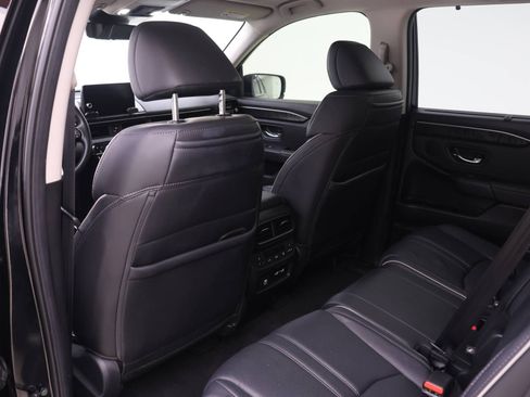 Certified 2023 Honda Pilot Elite image 10