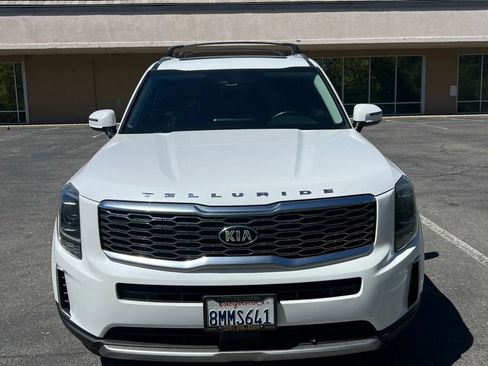 Used 2020 Kia Telluride EX FWD image 2