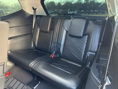 Used 2024 Volkswagen Atlas SE image 34