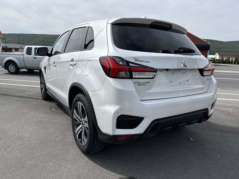 Used 2020 Mitsubishi Outlander Sport AWD image 6