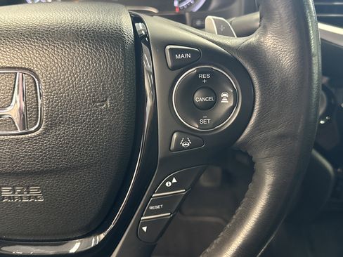 Used 2020 Honda Ridgeline RTL-E image 33