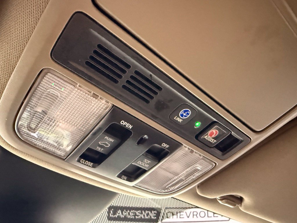 Used 2023 Honda Odyssey Elite image 43