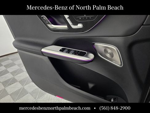 New 2026 Mercedes-Benz GLC 300 4MATIC image 21