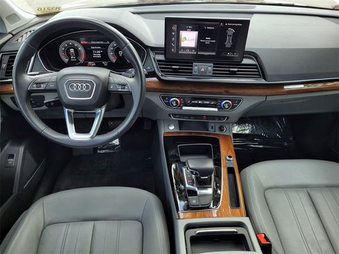 Used 2022 Audi Q5 2.0T Premium Plus w/ Premium Plus Package image 17