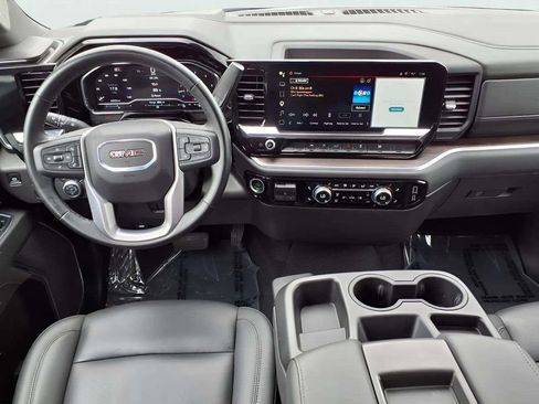 Used 2025 GMC Sierra 1500 SLT AWD/4WD image 11