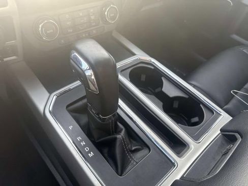 Used 2020 Ford F150 Lariat image 35