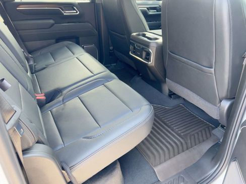 Certified 2025 GMC Sierra 2500 Denali image 30