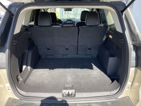 Used 2018 Ford Escape SE w/ SE Sport Appearance Package image 29