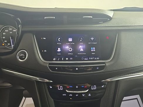 Used 2020 Cadillac XT5 Premium Luxury image 9