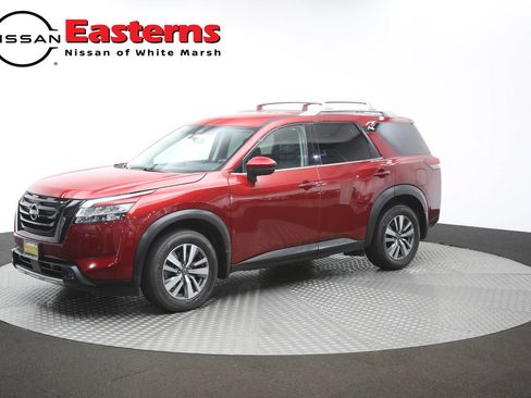 Used 2023 Nissan Pathfinder SL w/ Lighting Package (N92) AWD/4WD image 52