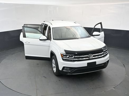 Used 2018 Volkswagen Atlas SE AWD/4WD image 16