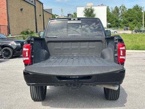 Used 2024 RAM 2500 Limited AWD/4WD image 9