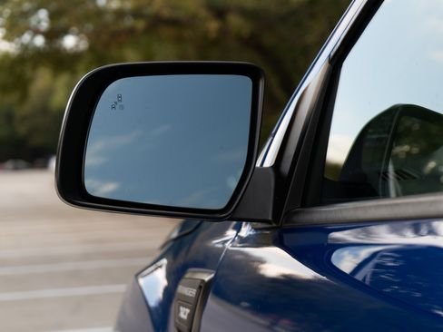 Used 2019 Ford Ranger XLT w/ Equipment Group 301A Mid image 12