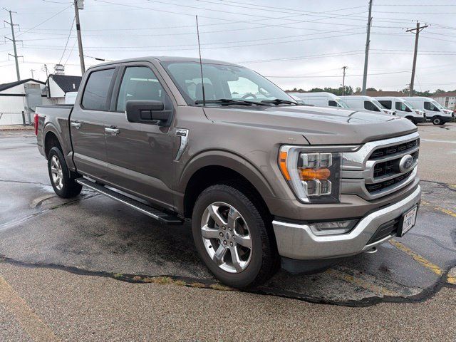 Used 2021 Ford F150 XLT w/ Equipment Group 302A High AWD/4WD image 3