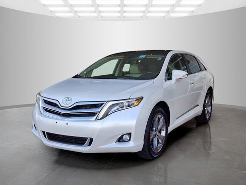 Used 2013 Toyota Venza Limited w/ Preferred Accessory Pkg #1 image 9