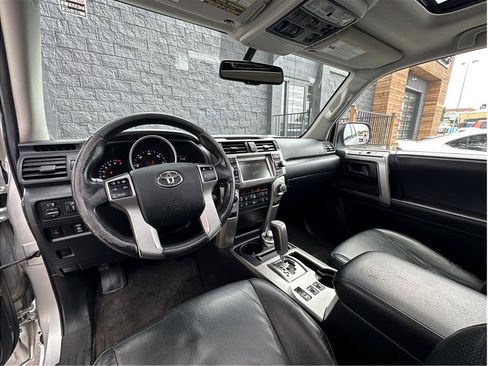 Used 2011 Toyota 4Runner Limited AWD/4WD image 2