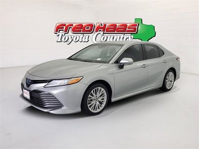Used 2018 Toyota Camry XLE