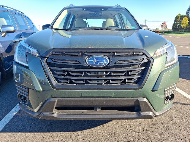 Certified 2024 Subaru Forester AWD/4WD image 3