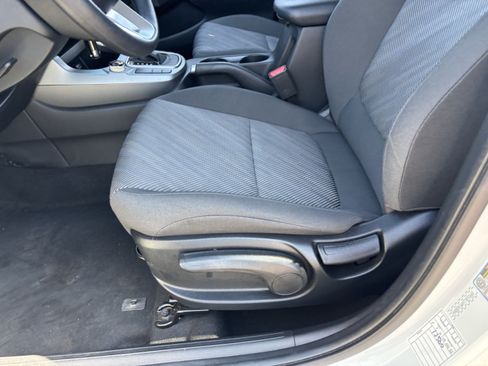 Certified 2026 Kia Seltos LX AWD/4WD image 18