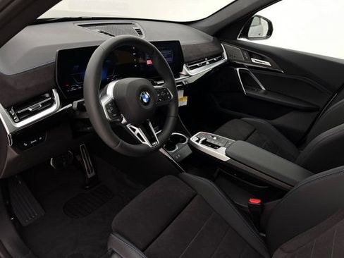 New 2026 BMW X1 xDrive28i w/ M Sport Package AWD/4WD image 9
