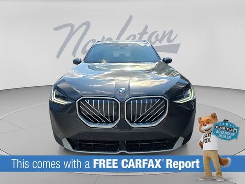 Used 2025 BMW X3 xDrive30i AWD/4WD image 2
