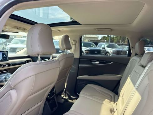 Certified 2023 Lincoln Nautilus Reserve AWD/4WD image 12