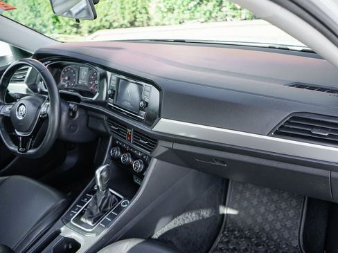 Used 2020 Volkswagen Jetta SE image 35
