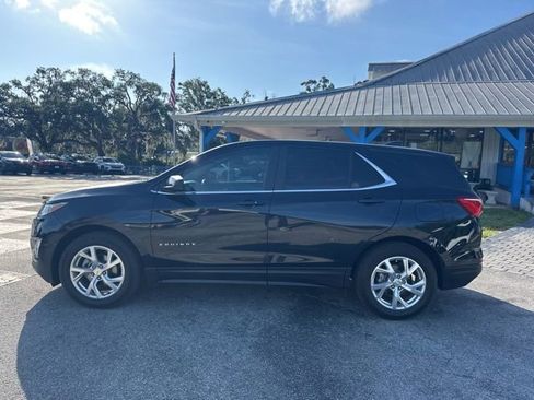 Used 2021 Chevrolet Equinox LT FWD image 2