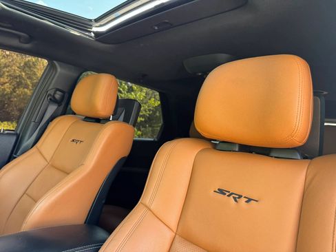 Used 2019 Dodge Durango SRT w/ Technology Group AWD/4WD image 13