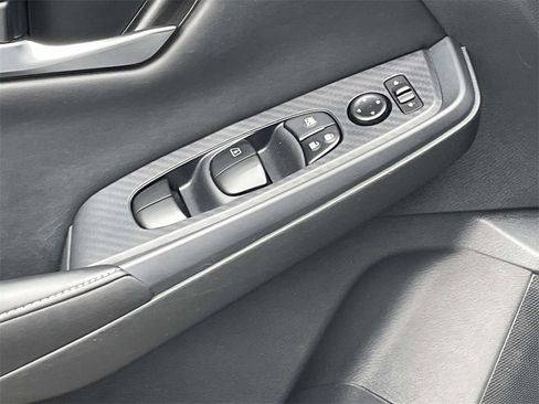 Used 2023 Nissan Sentra SV image 14