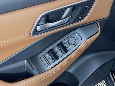 New 2026 Nissan Rogue Platinum image 16