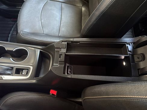 Used 2020 Chevrolet Equinox Premier AWD/4WD image 30