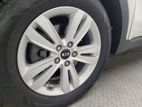 Used 2019 Kia Sportage LX image 31