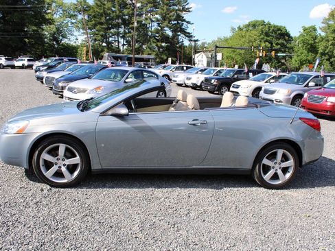 Used 2007 Pontiac G6 GT w/ Premium Package FWD image 10